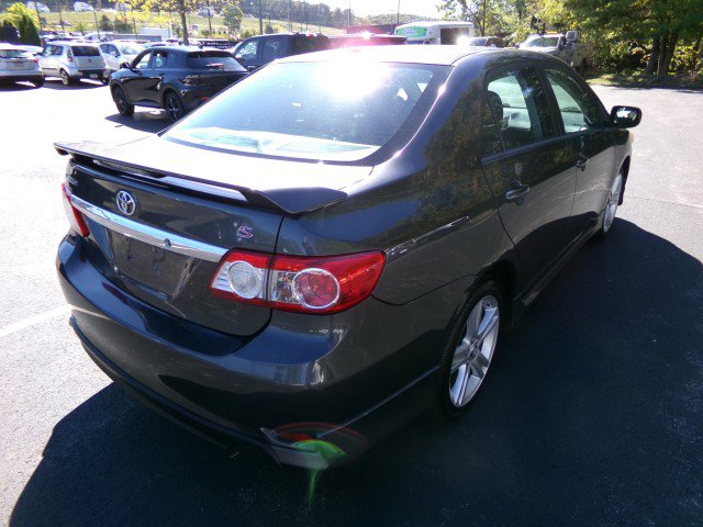 Used 2013 Toyota Corolla S w/ Premium Pkg image 10