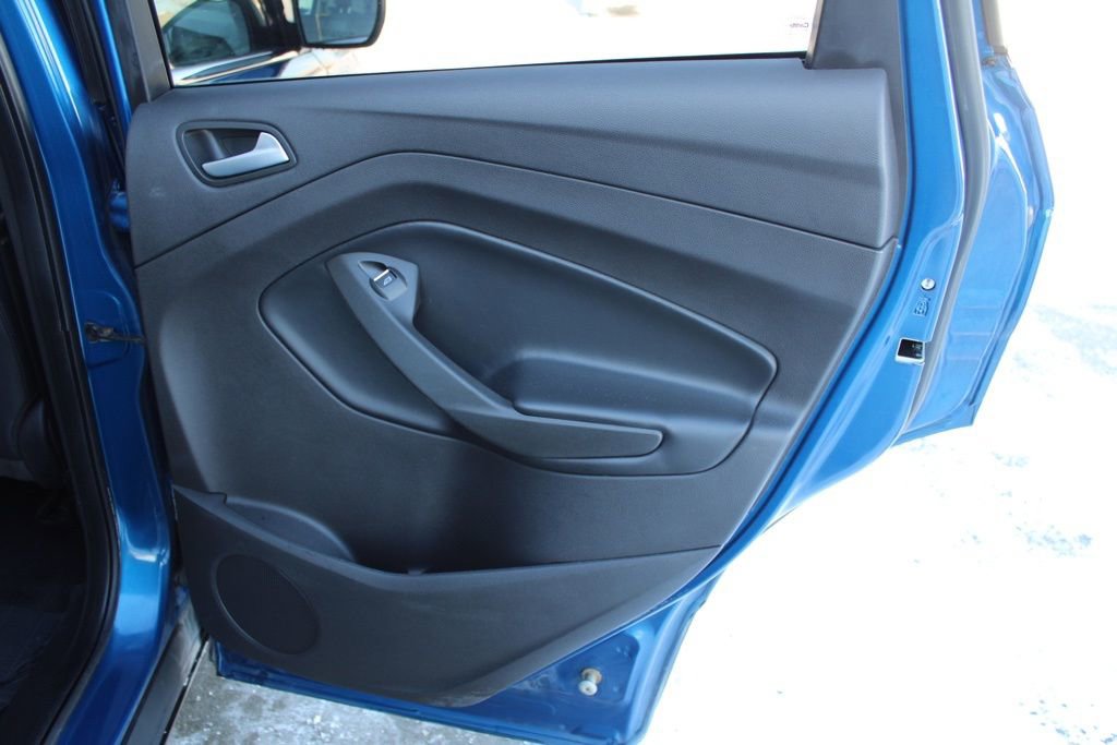 Used 2019 Ford Escape SEL image 24