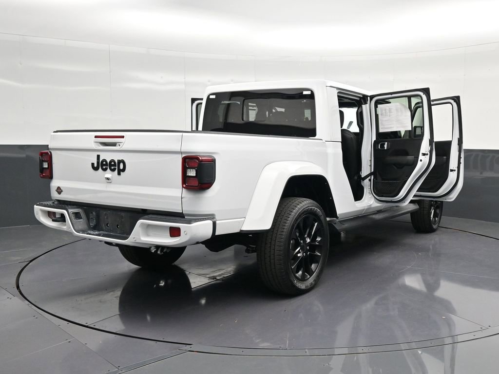 Used 2021 Jeep Gladiator Overland image 40