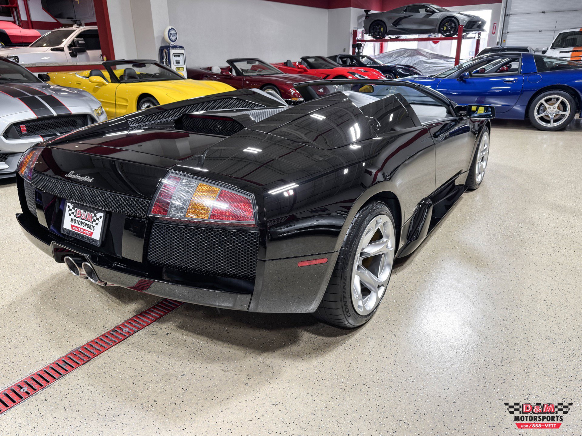 Used 2005 Lamborghini Murcielago Roadster image 43