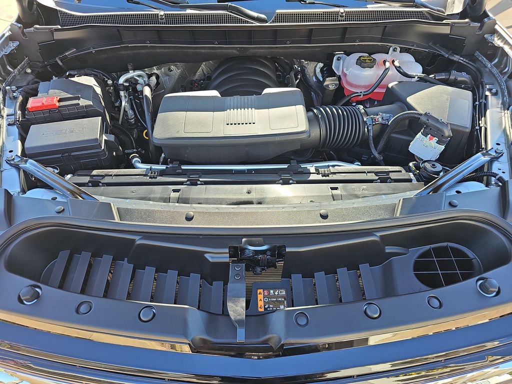 New 2026 Chevrolet Suburban LS image 33