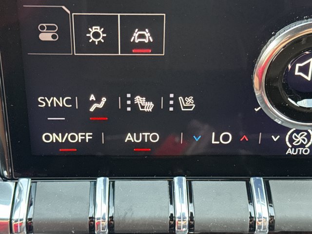 New 2027 GMC Acadia Denali Ultimate w/ LPO, Floor Liner Package AWD/4WD image 21