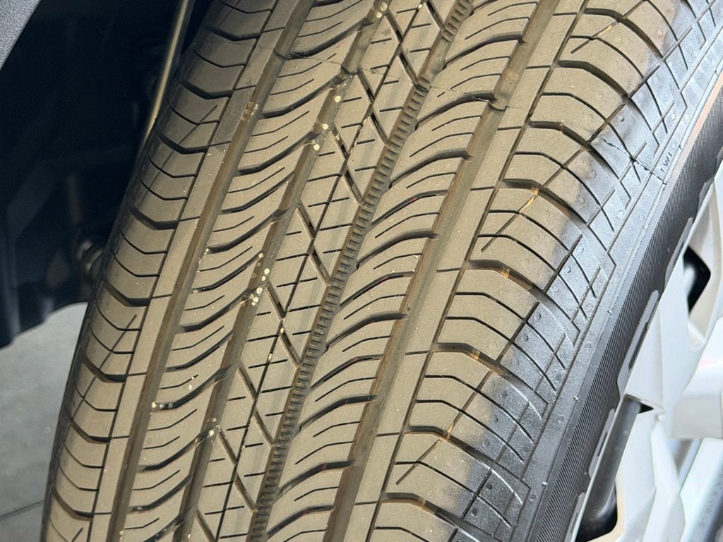 Certified 2026 Toyota Corolla Cross L image 18