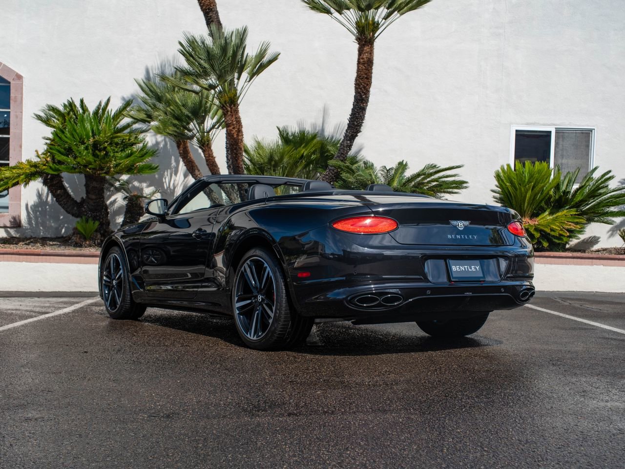 Used 2024 Bentley Continental GT S image 3