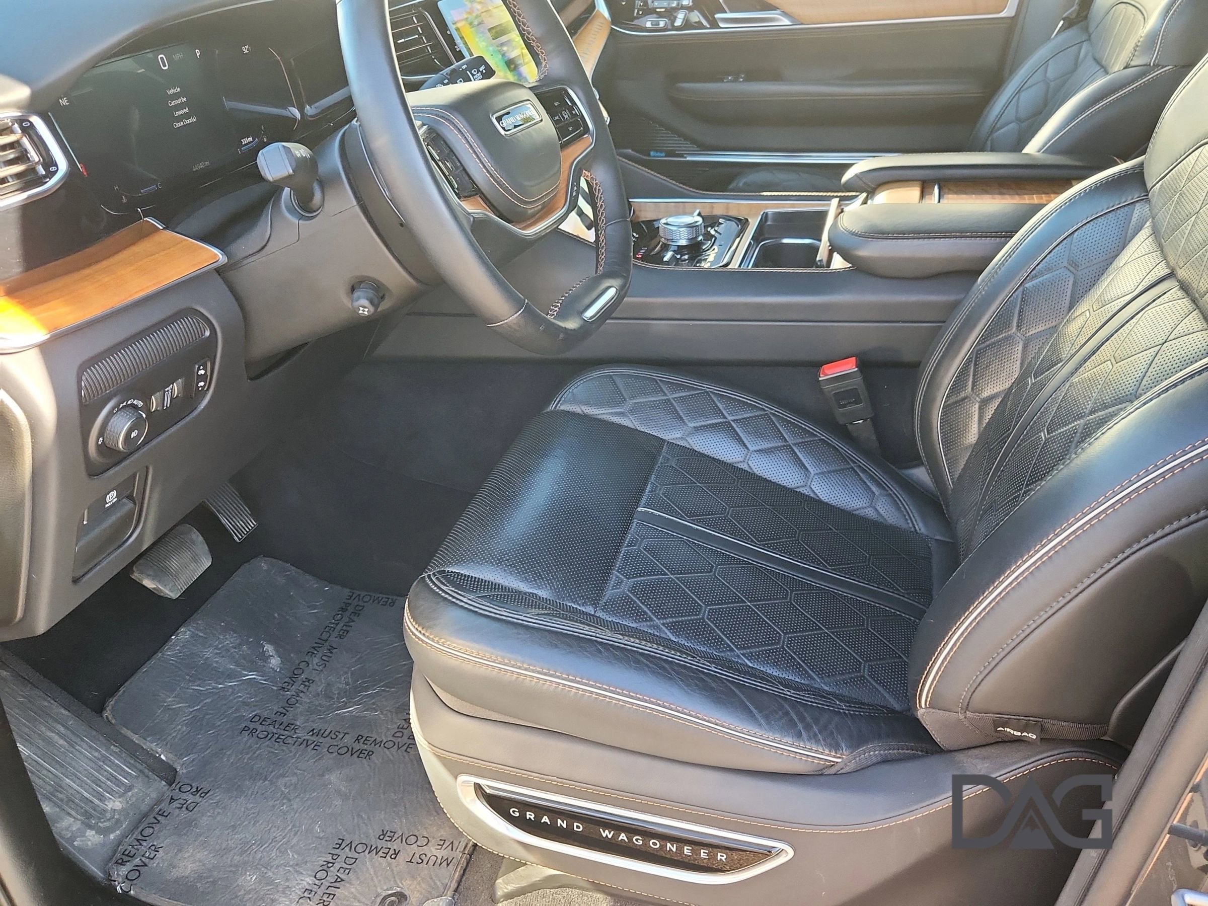 Used 2024 Jeep Grand Wagoneer L Series III image 14