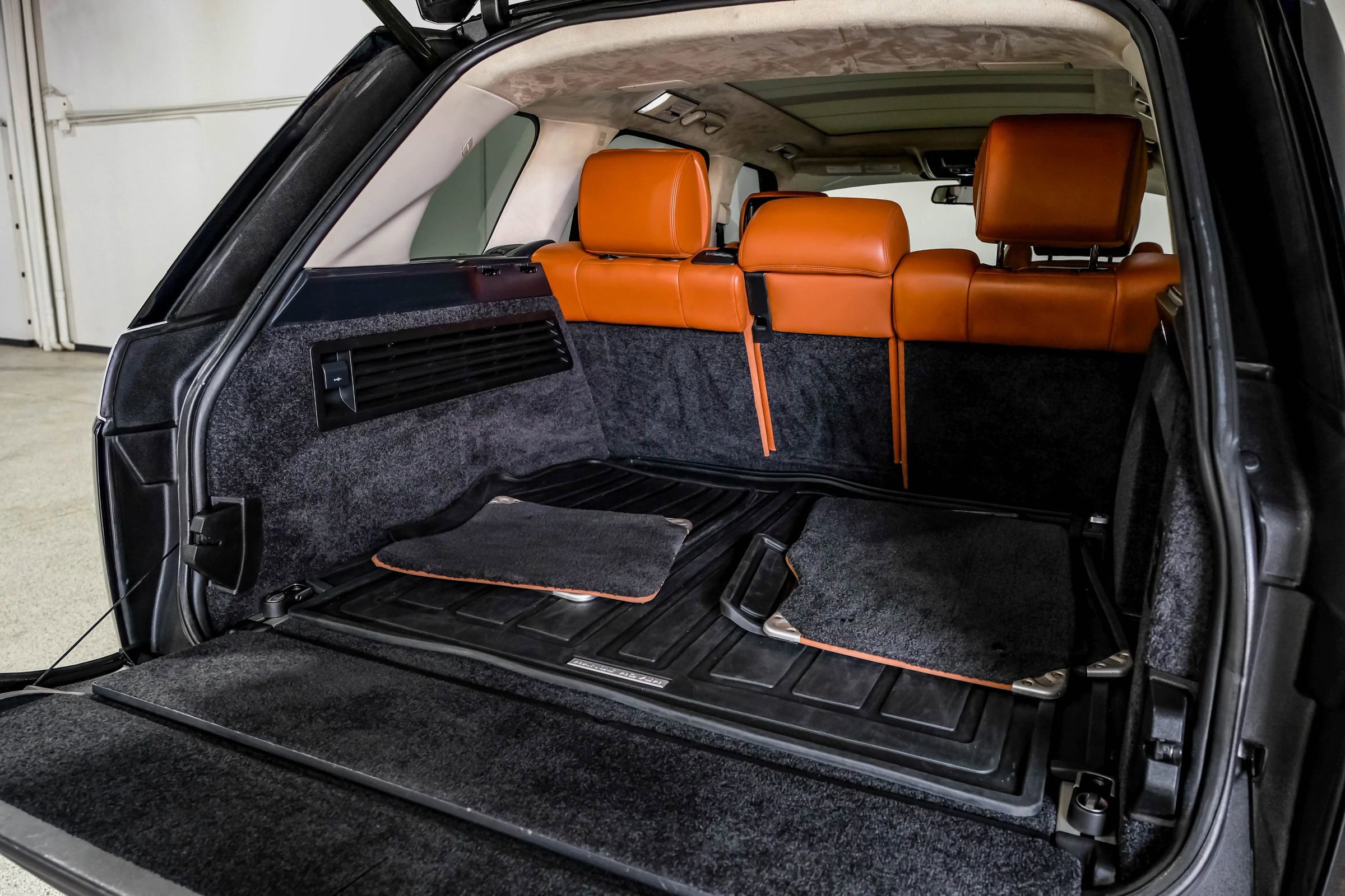 Used 2016 Land Rover Range Rover Autobiography image 66