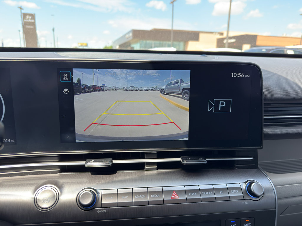 Used 2024 Hyundai Kona SEL FWD image 18