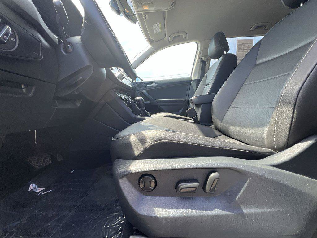 Certified 2021 Volkswagen Tiguan SE AWD/4WD image 12