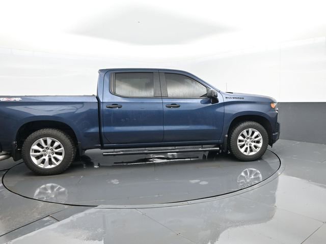 Used 2019 Chevrolet Silverado 1500 Custom w/ Custom Value Package AWD/4WD image 4