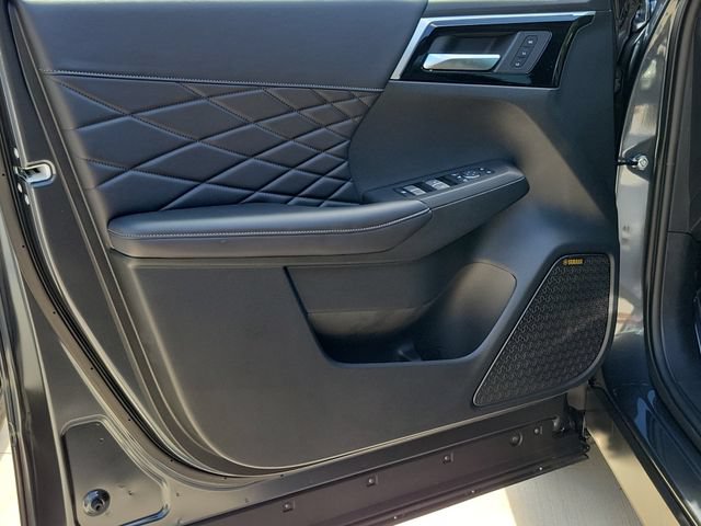 New 2026 Mitsubishi Outlander SEL Black Edition FWD image 19