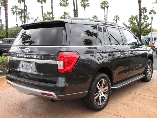 Certified 2023 Ford Expedition XLT image 4