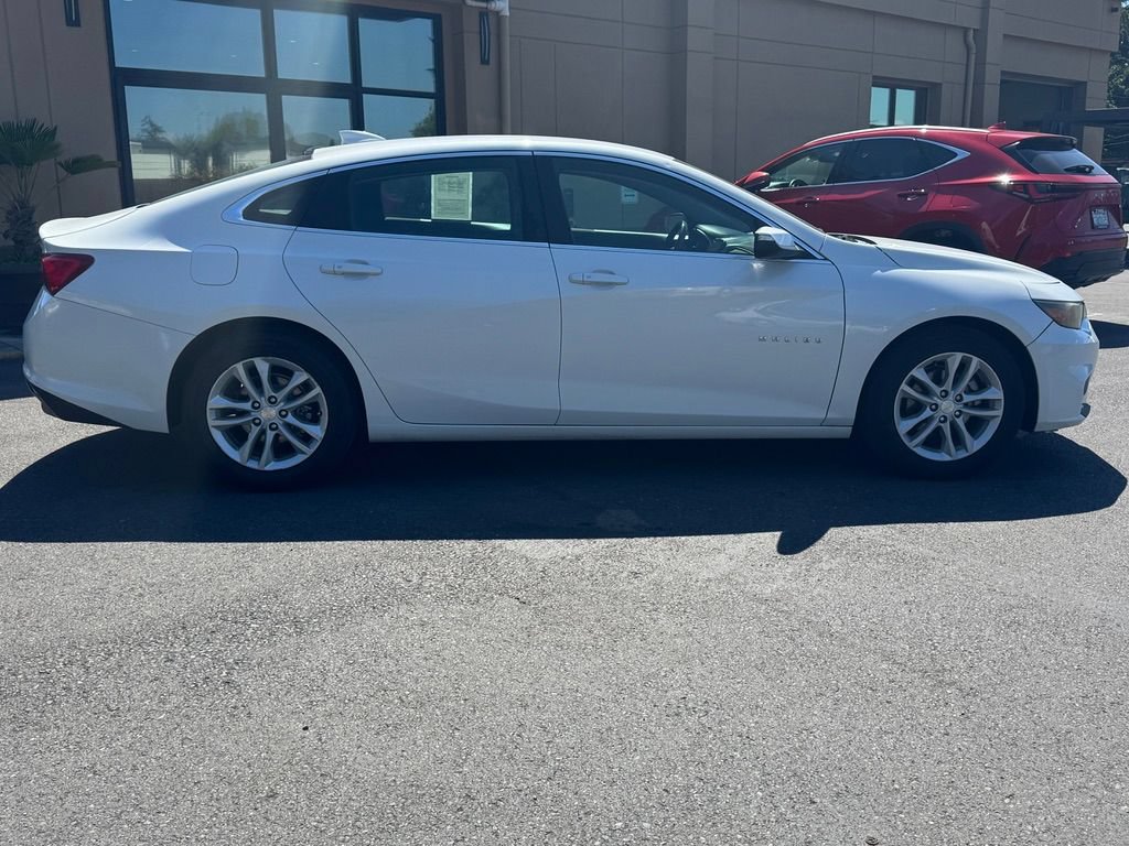 Used 2016 Chevrolet Malibu LT FWD image 8