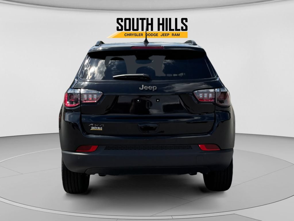 New 2026 Jeep Compass Limited AWD/4WD image 4