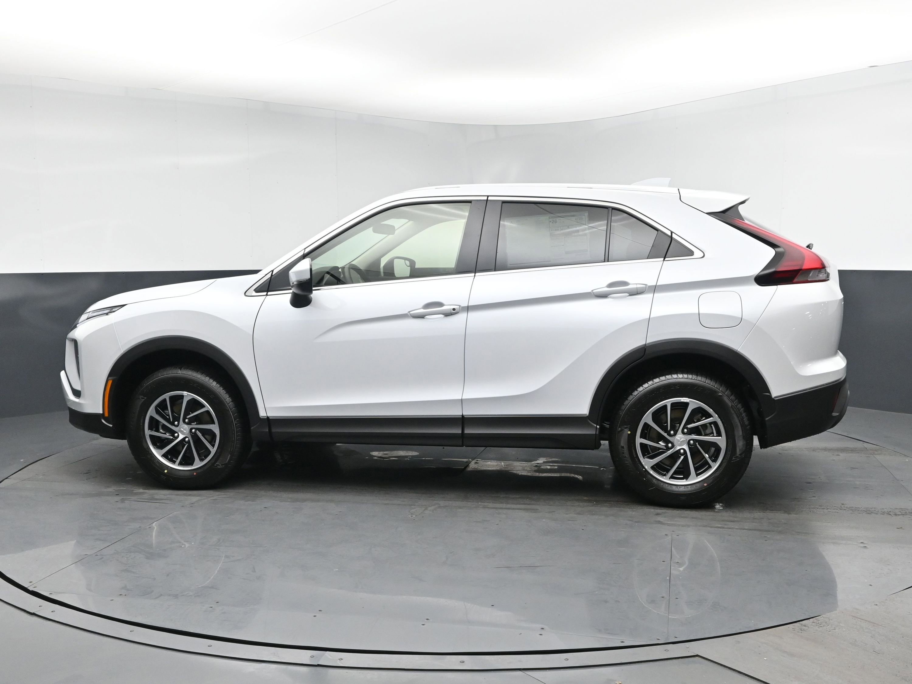 New 2026 Mitsubishi Eclipse Cross ES AWD/4WD image 4
