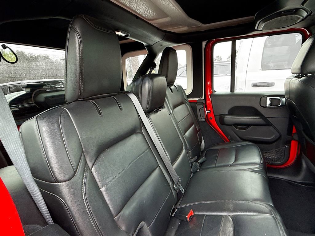 Used 2022 Jeep Wrangler Unlimited Sahara image 30