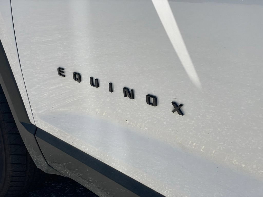 Used 2025 Chevrolet Equinox RS w/ Safety and Technology Package FWD image 26