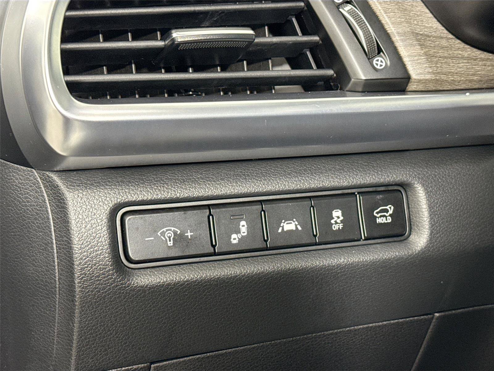 Used 2021 Kia Telluride EX w/ EX Premium Package image 16