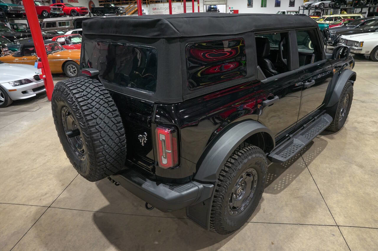 Used 2024 Ford Bronco Badlands image 33