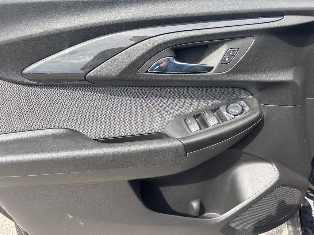 Used 2023 Chevrolet TrailBlazer LS FWD image 15