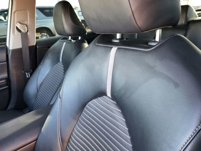 Used 2022 Toyota Camry SE FWD image 22