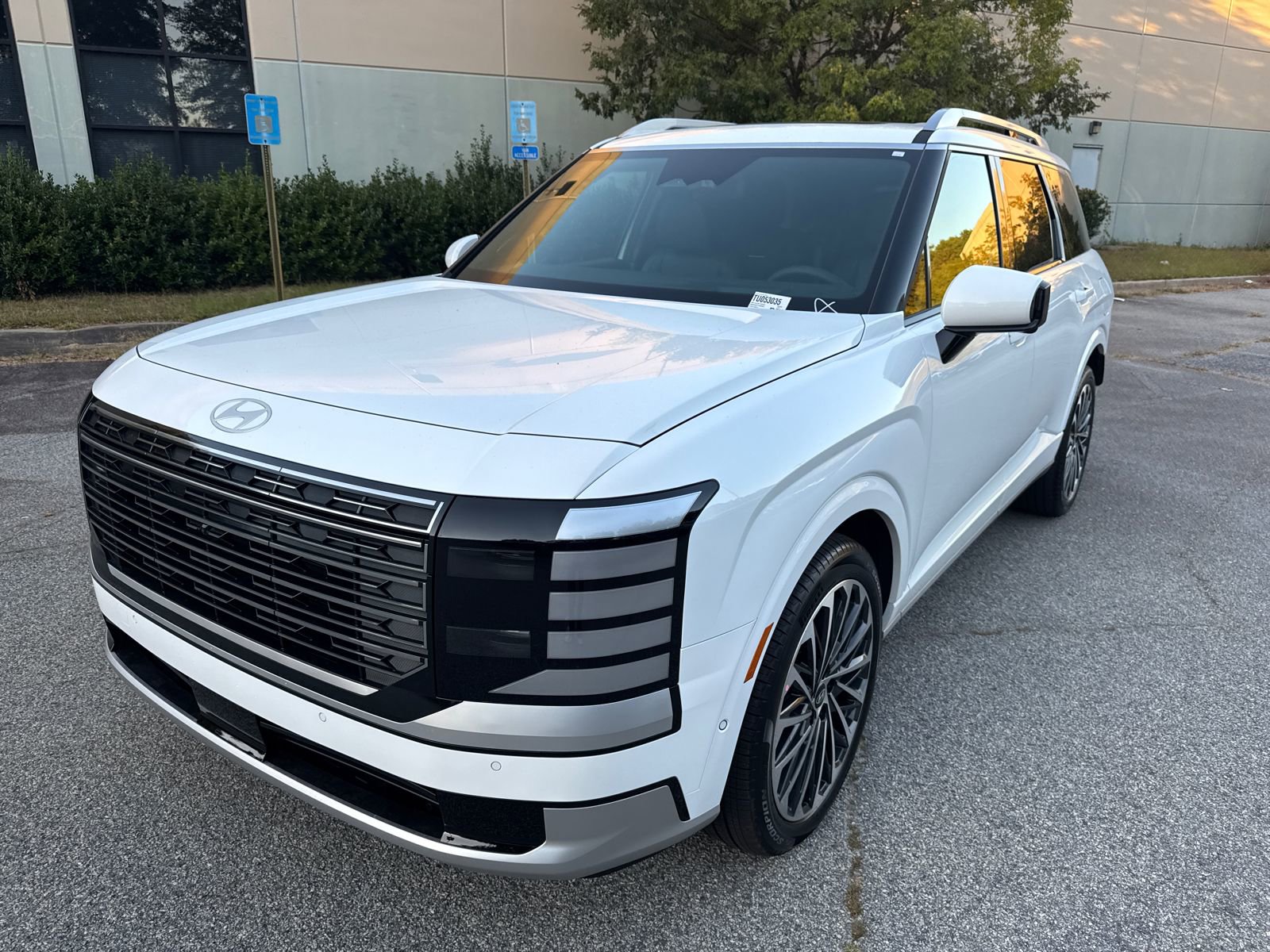 New 2026 Hyundai Palisade Calligraphy image 1