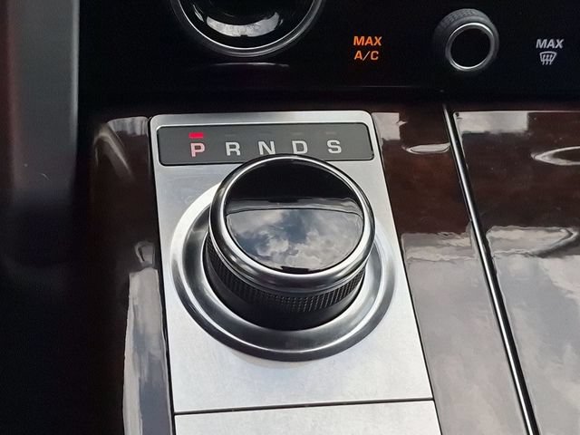 Used 2020 Land Rover Range Rover HSE AWD/4WD image 12