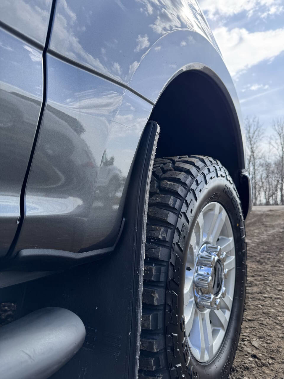 Used 2019 Ford F250 XLT w/ Camper Package image 12