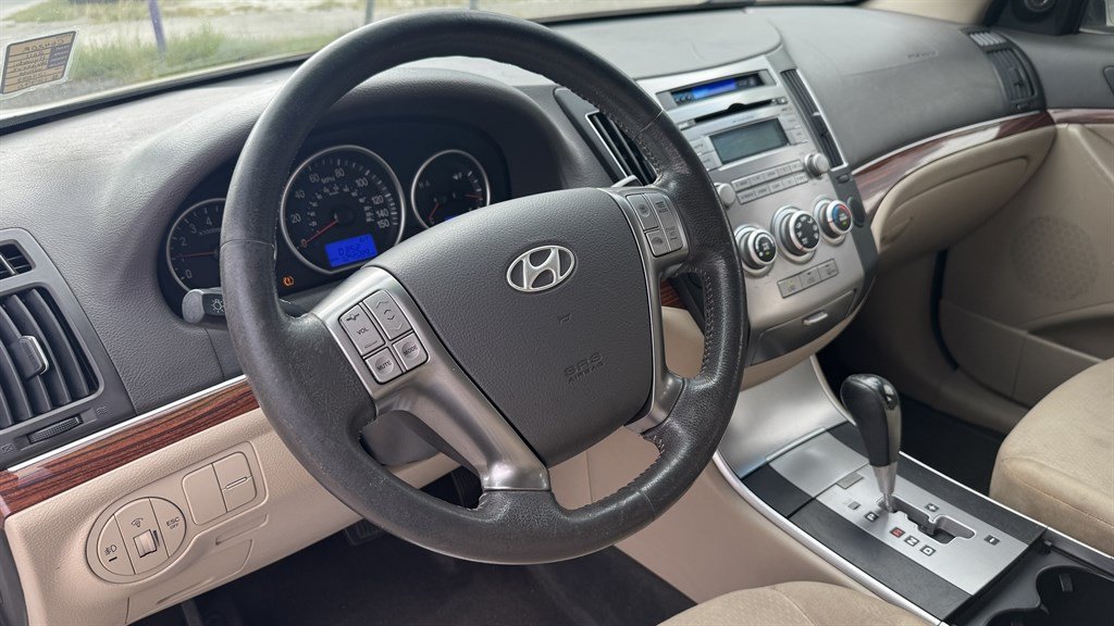 Used 2011 Hyundai Veracruz GLS FWD image 7