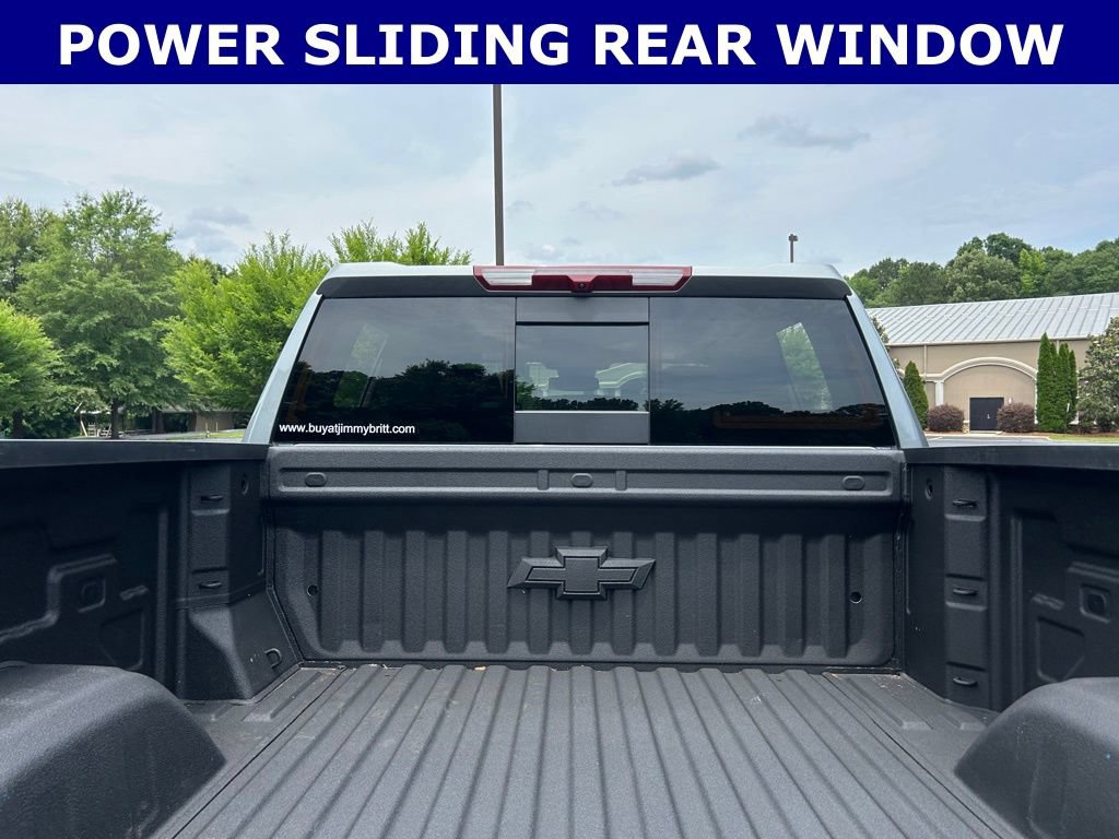 Used 2026 Chevrolet Silverado 1500 High Country w/ LPO, Dark Essentials Package AWD/4WD image 14