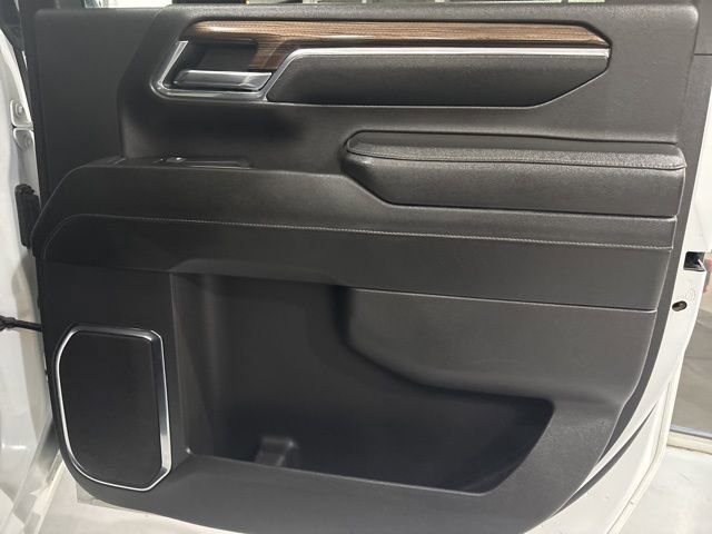 Used 2024 Chevrolet Silverado 2500 LT w/ Convenience Package image 33