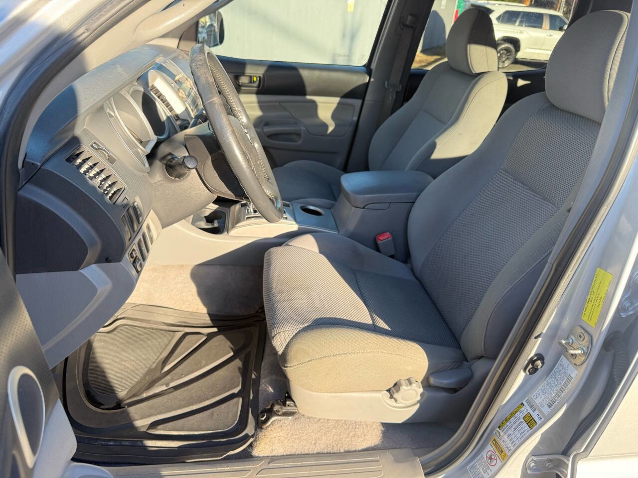 Used 2010 Toyota Tacoma 4x4 Double Cab image 15