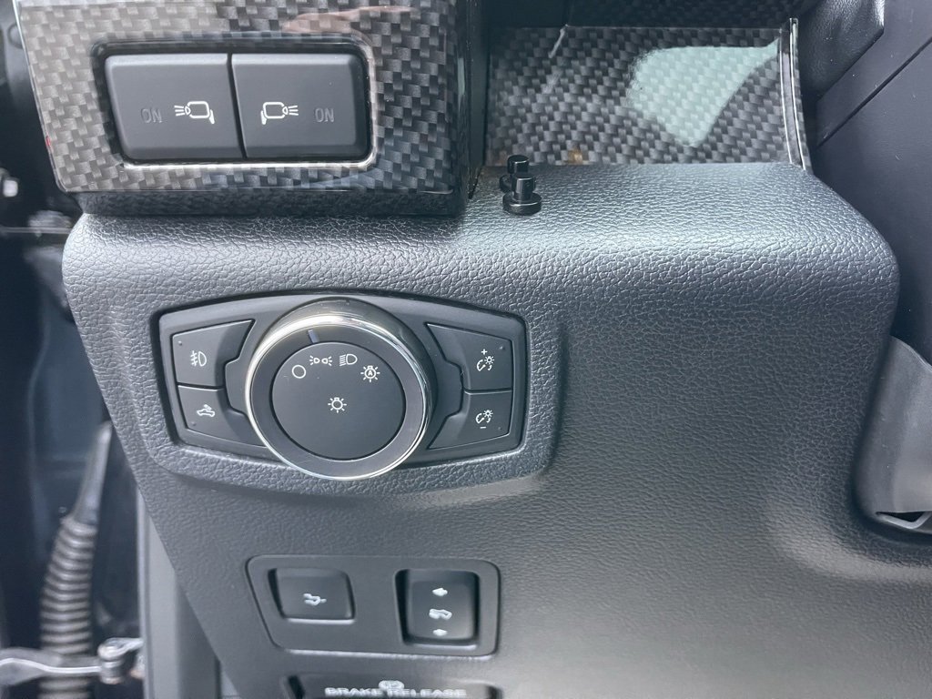 Used 2017 Ford F350 Lariat w/ Lariat Ultimate Package image 16