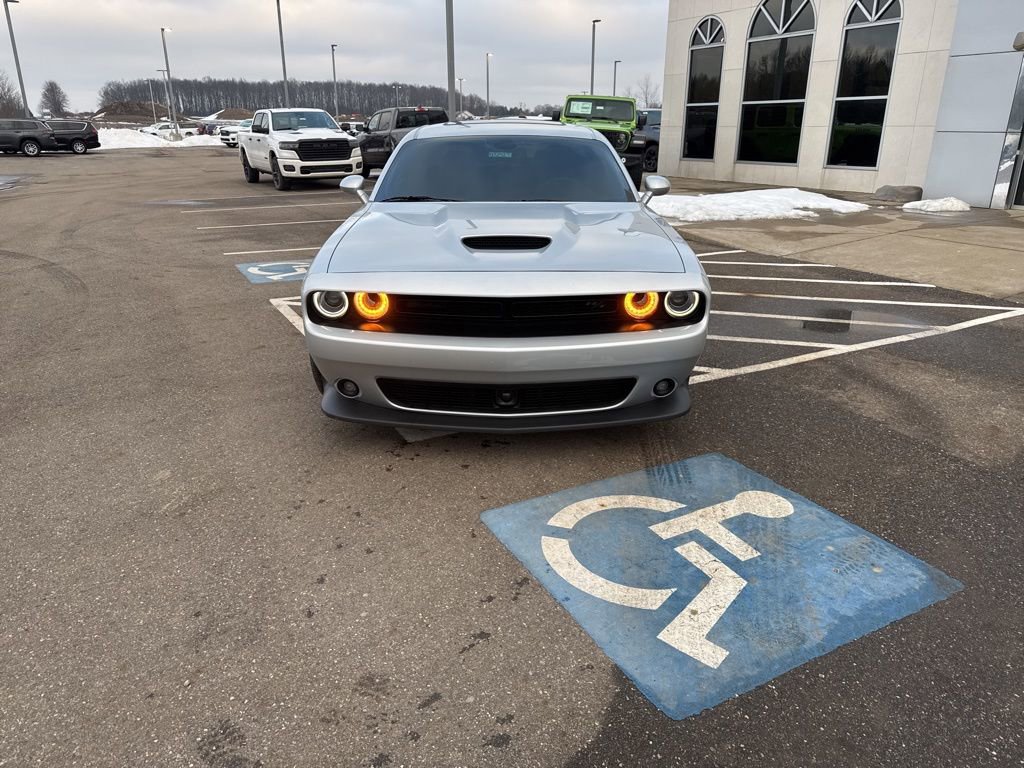 Used 2020 Dodge Challenger R/T w/ Plus Package image 2