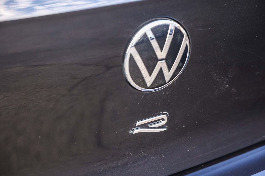 Used 2024 Volkswagen Golf R image 10