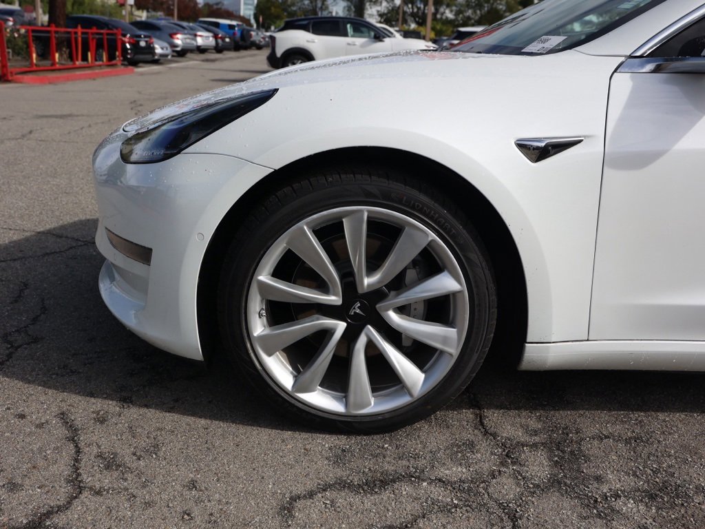 Used 2018 Tesla Model 3 Long Range image 11