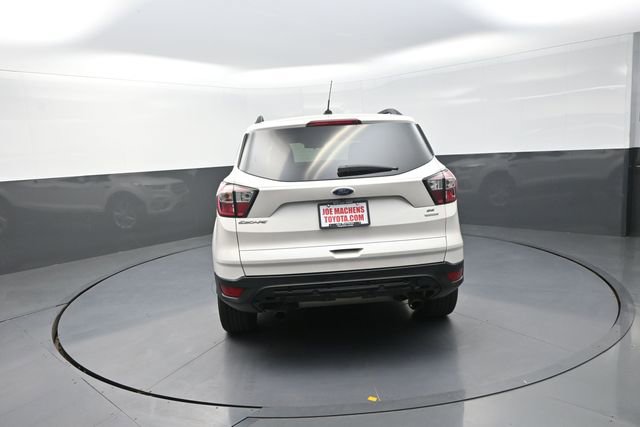 Used 2018 Ford Escape SE image 63