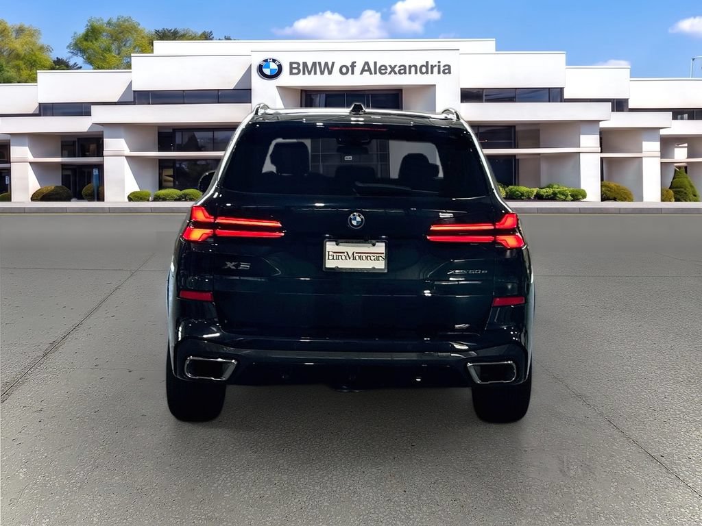 Used 2024 BMW X5 xDrive50e w/ M Sport Package AWD/4WD image 6