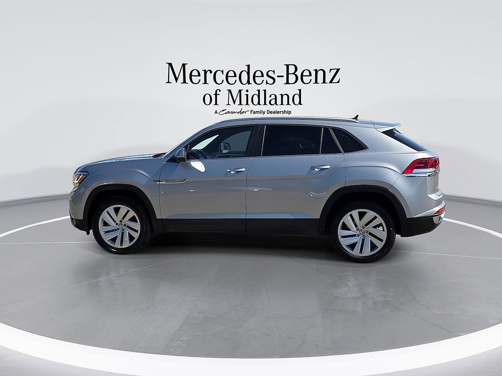 Used 2022 Volkswagen Atlas Cross Sport SE FWD image 5