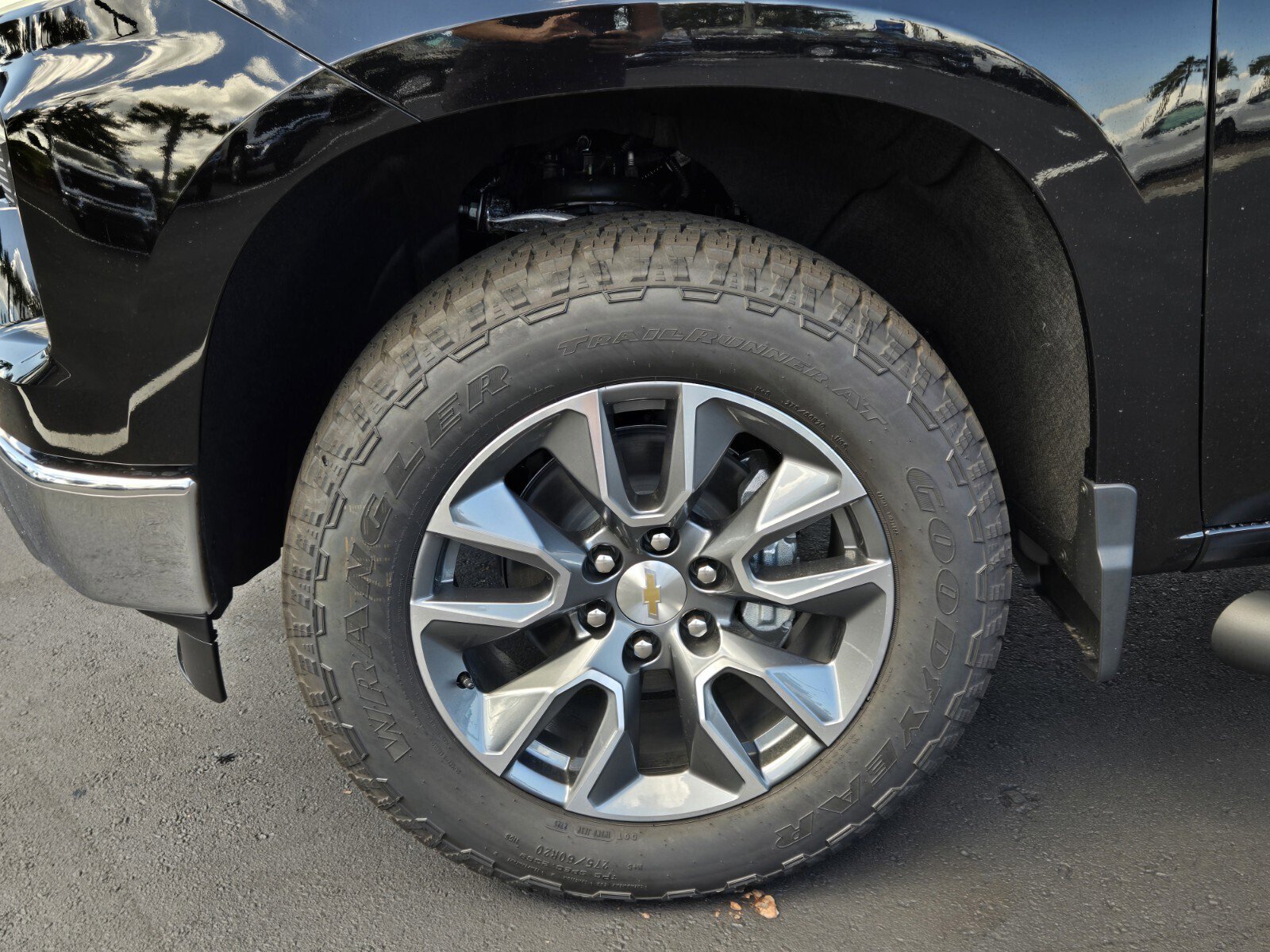 New 2026 Chevrolet Silverado 1500 LT w/ Protection Package image 4