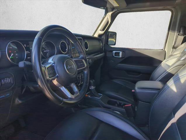 Used 2022 Jeep Wrangler Unlimited Rubicon 4xe image 5