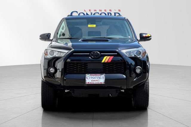 Used 2021 Toyota 4Runner Venture AWD/4WD image 9