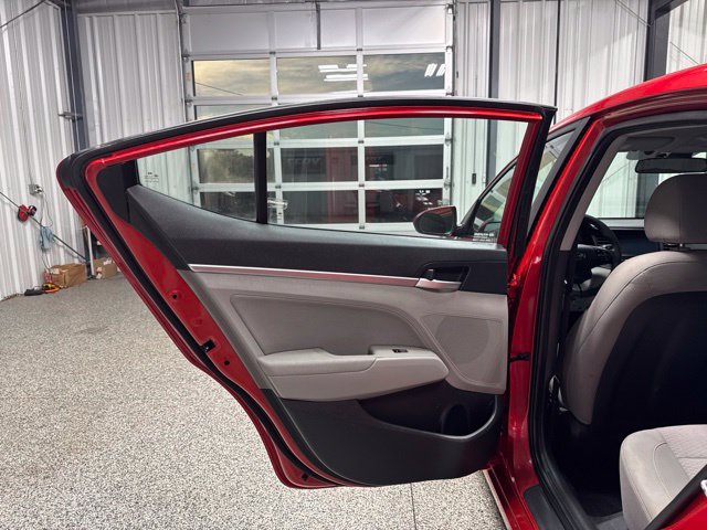 Used 2020 Hyundai Elantra SEL FWD image 14