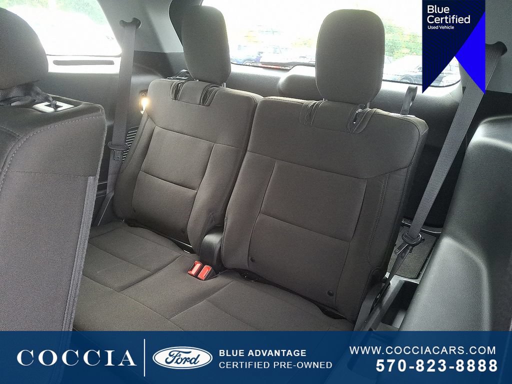 Used 2022 Ford Explorer XLT AWD/4WD image 10