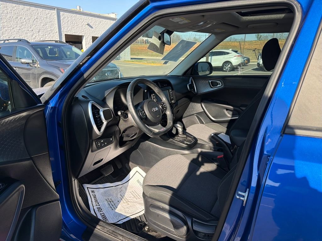 Used 2021 Kia Soul GT-Line image 20
