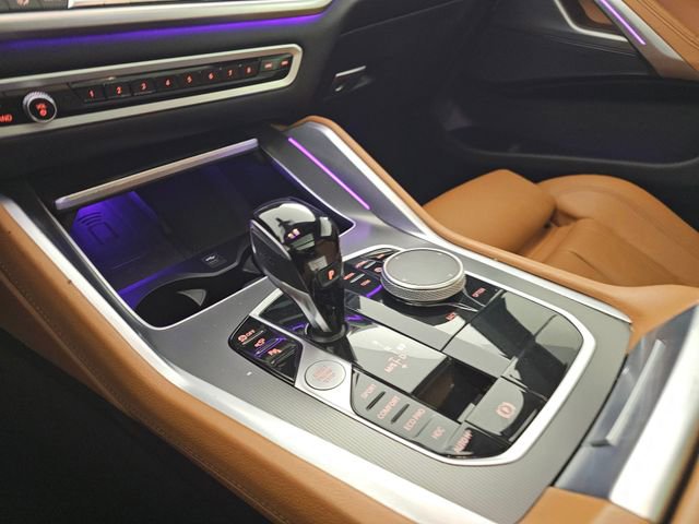 Used 2022 BMW X6 xDrive40i w/ M Sport Package image 29