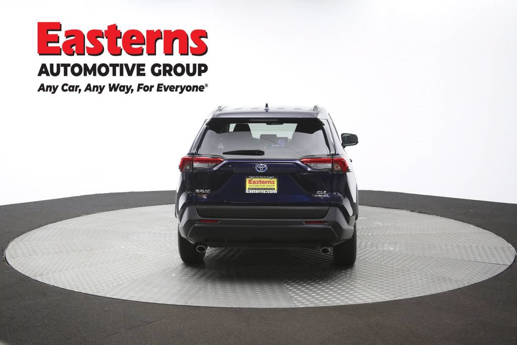 Used 2024 Toyota RAV4 XLE AWD/4WD image 35
