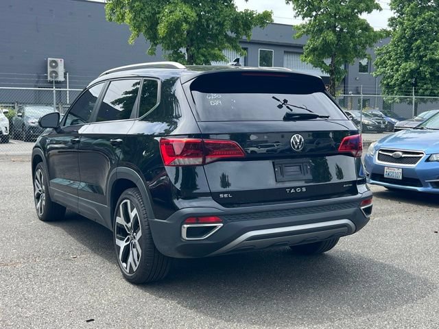 Used 2022 Volkswagen Taos SEL w/ Panoramic Sunroof Package AWD/4WD image 11