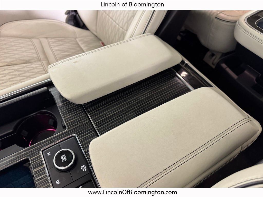 Certified 2022 Lincoln Navigator Black Label image 34