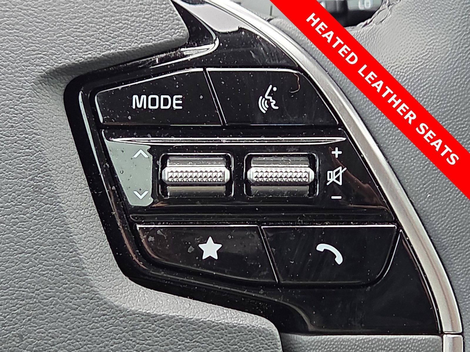 Used 2025 Kia Niro EX image 22