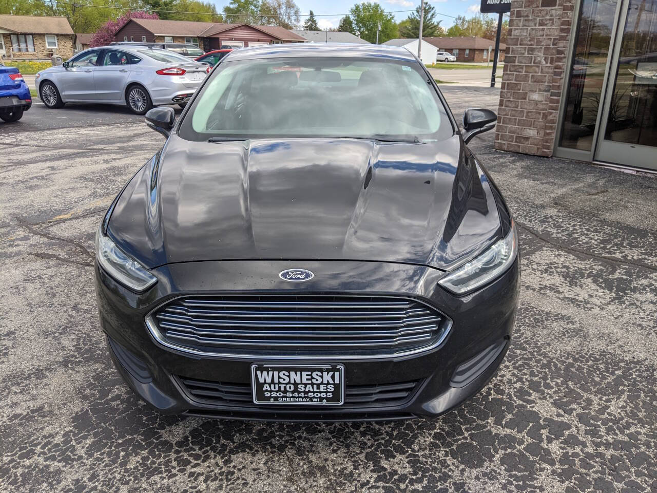Used 2013 Ford Fusion SE FWD image 8